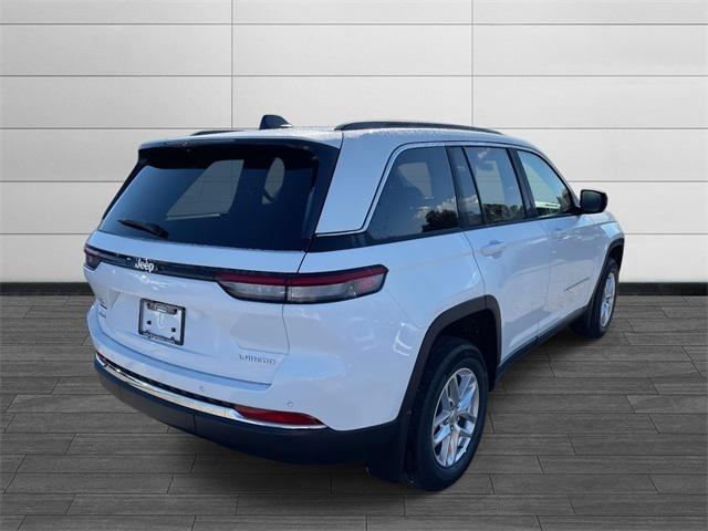 2025 Jeep Grand Cherokee GRAND CHEROKEE LAREDO X 4X4