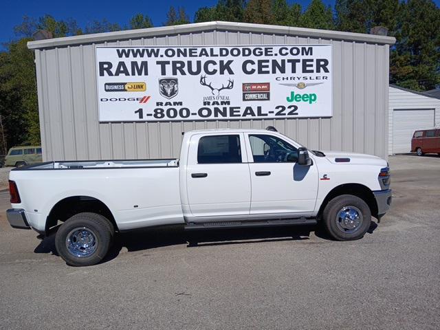 2026 RAM Ram 3500 RAM 3500 TRADESMAN CREW CAB 4X4 8 BOX 2026 RAM Ram 3500 RAM 3500 TRADESMAN CREW CAB 4X4 8 BOX