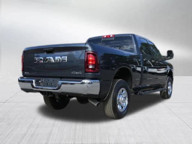 2026 RAM Ram 3500 RAM 3500 TRADESMAN CREW CAB 4X4 64 BOX
