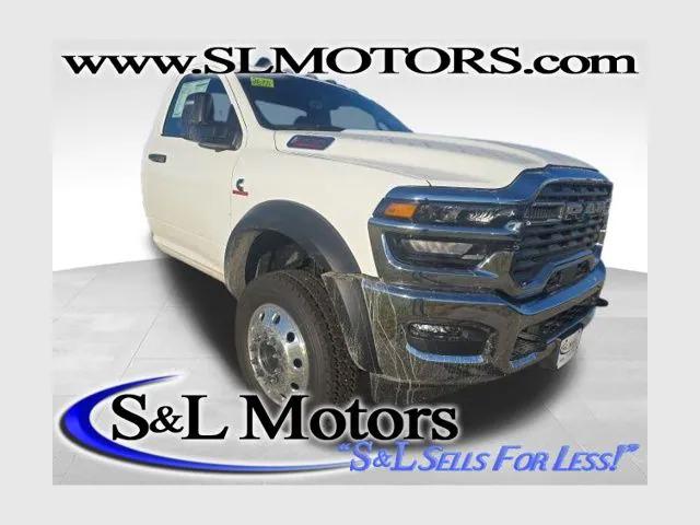 2026 RAM Ram 5500 Chassis Cab RAM 5500 TRADESMAN CHASSIS REGULAR CAB 4X4 84 CA 2026 RAM Ram 5500 Chassis Cab RAM 5500 TRADESMAN CHASSIS REGULAR CAB 4X4 84 CA