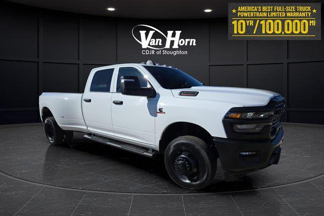 2026 RAM Ram 3500 RAM 3500 TRADESMAN CREW CAB 4X4 8 BOX