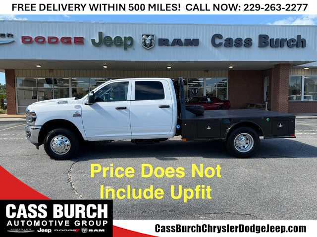 2026 RAM Ram 3500 Chassis Cab RAM 3500 TRADESMAN CREW CAB CHASSIS 4X4 60 CA