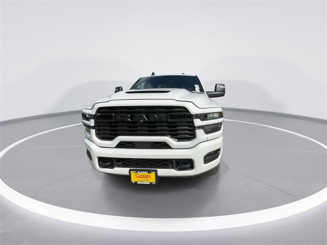 2026 RAM Ram 2500 RAM 2500 BLACK EXPRESS CREW CAB 4X4 64 BOX