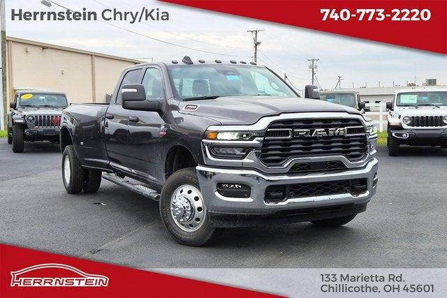 2026 RAM Ram 3500 RAM 3500 TRADESMAN CREW CAB 4X4 8 BOX 2026 RAM Ram 3500 RAM 3500 TRADESMAN CREW CAB 4X4 8 BOX