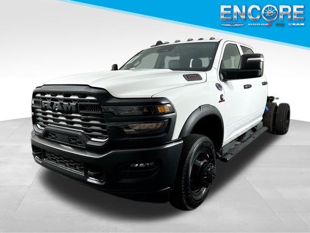 2026 RAM Ram 3500 Chassis Cab RAM 3500 TRADESMAN CREW CAB CHASSIS 4X4 60 CA 2026 RAM Ram 3500 Chassis Cab RAM 3500 TRADESMAN CREW CAB CHASSIS 4X4 60 CA