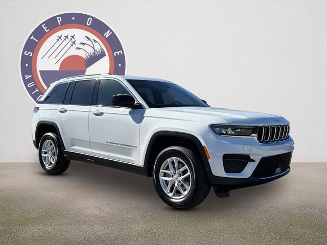 2025 Jeep Grand Cherokee GRAND CHEROKEE LAREDO X 4X4 2025 Jeep Grand Cherokee GRAND CHEROKEE LAREDO X 4X4