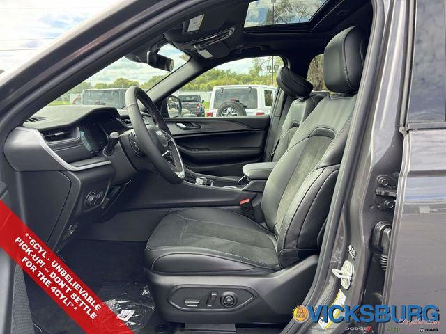 2025 Jeep Grand Cherokee GRAND CHEROKEE ALTITUDE X 4X4 2025 Jeep Grand Cherokee GRAND CHEROKEE ALTITUDE X 4X4