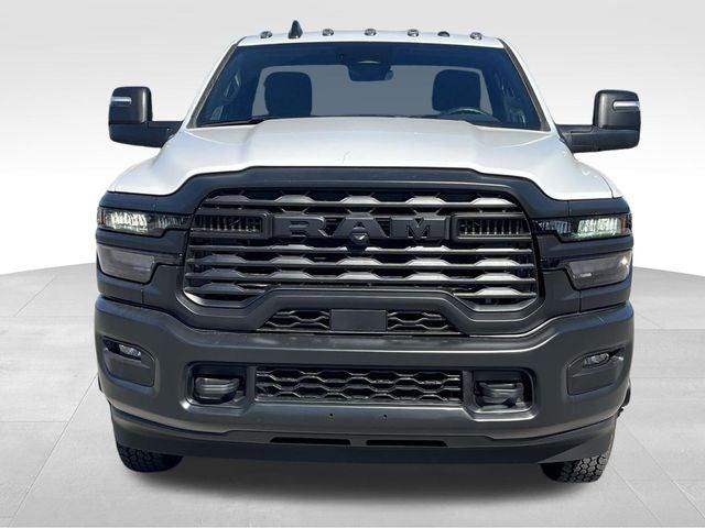 2026 RAM Ram 3500 Chassis Cab RAM 3500 TRADESMAN CHASSIS REGULAR CAB 4X4 60 CA 2026 RAM Ram 3500 Chassis Cab RAM 3500 TRADESMAN CHASSIS REGULAR CAB 4X4 60 CA