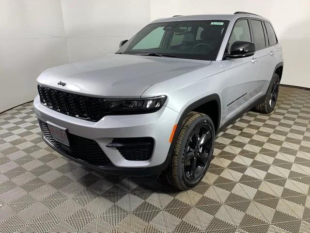 2025 Jeep Grand Cherokee GRAND CHEROKEE ALTITUDE X 4X4 2025 Jeep Grand Cherokee GRAND CHEROKEE ALTITUDE X 4X4