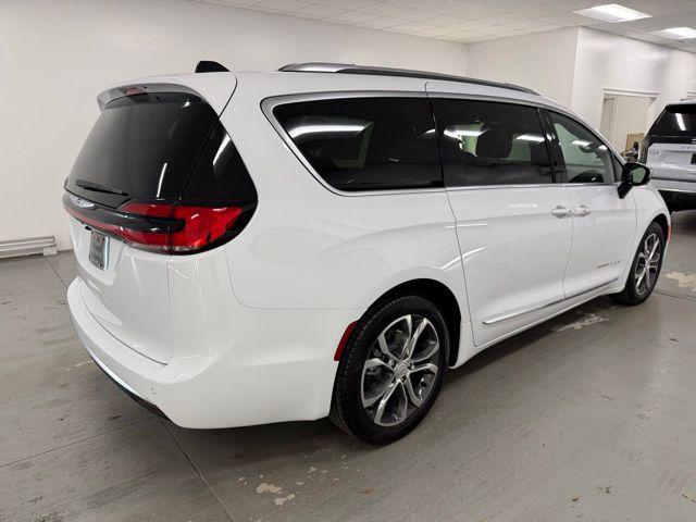 2026 Chrysler Pacifica Pinnacle
