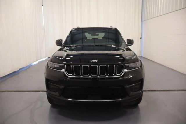2025 Jeep Grand Cherokee GRAND CHEROKEE LAREDO X 4X4 2025 Jeep Grand Cherokee GRAND CHEROKEE LAREDO X 4X4