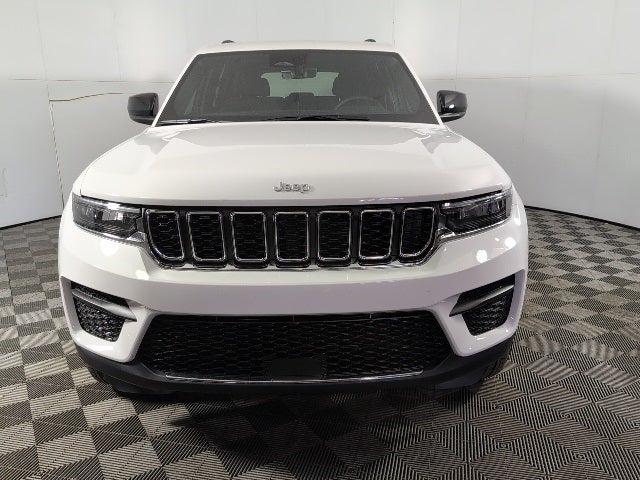 2025 Jeep Grand Cherokee GRAND CHEROKEE LAREDO X 4X4 2025 Jeep Grand Cherokee GRAND CHEROKEE LAREDO X 4X4