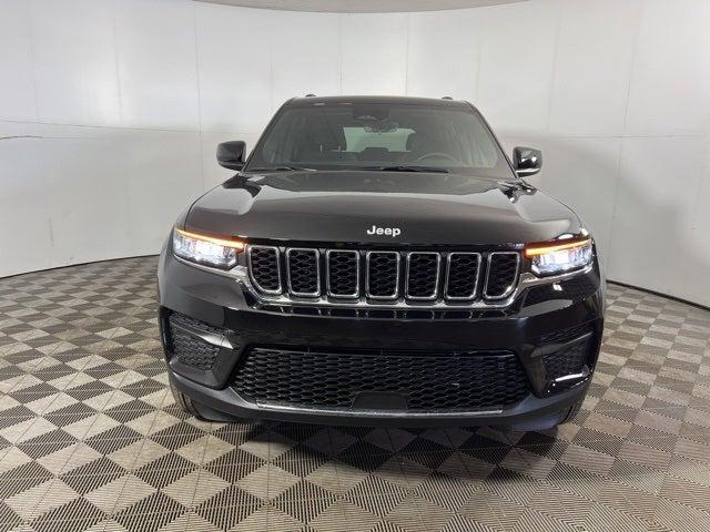 2025 Jeep Grand Cherokee GRAND CHEROKEE LAREDO X 4X4 2025 Jeep Grand Cherokee GRAND CHEROKEE LAREDO X 4X4