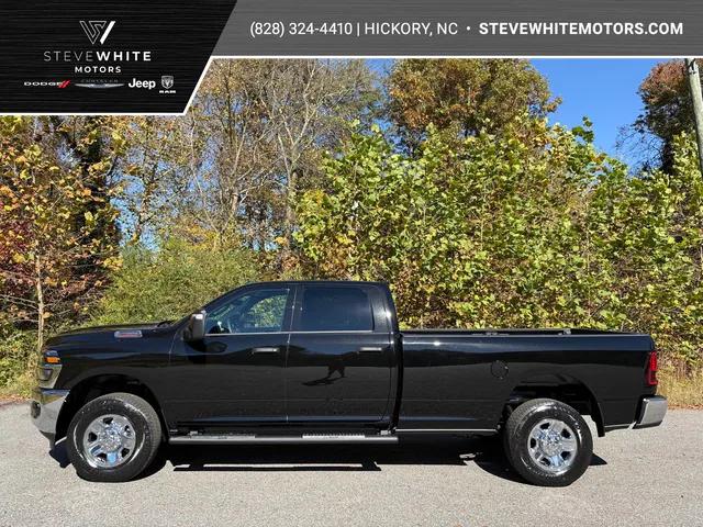 2026 RAM Ram 2500 RAM 2500 TRADESMAN CREW CAB 4X4 8 BOX