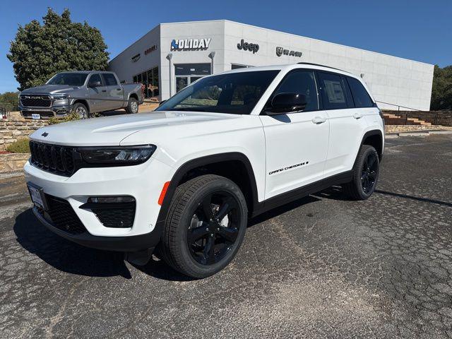 2025 Jeep Grand Cherokee Limited 4x2 for sale in Graham, TX