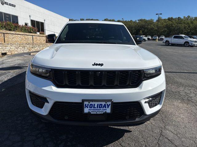 2025 Jeep Grand Cherokee Limited 4x2
