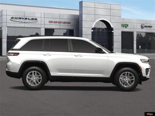 2025 Jeep Grand Cherokee Laredo X 4x4