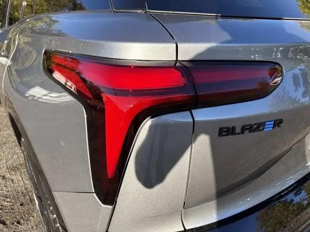 2026 Chevrolet V Blazer RS AWD