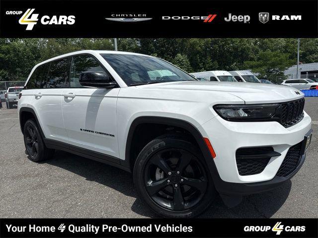 2022 Jeep Grand Cherokee Altitude 4x4