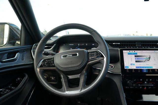 2024 Jeep Grand Cherokee L Overland 4x4
