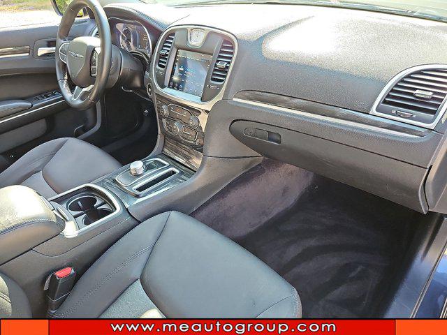 2018 Chrysler 300 Touring