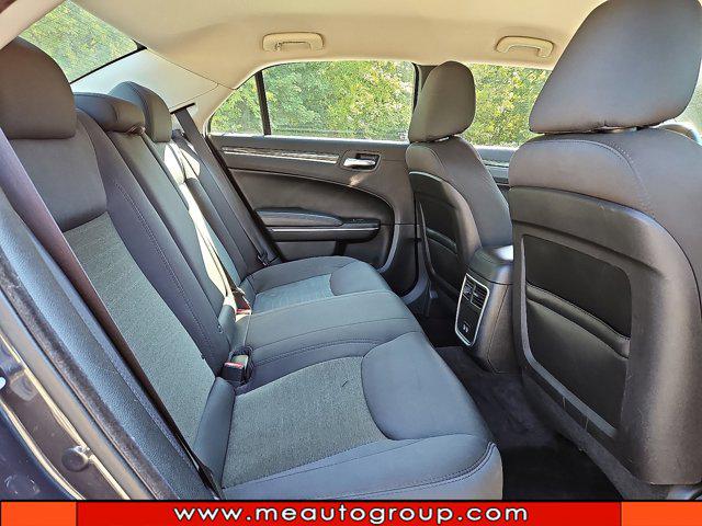 2018 Chrysler 300 Touring