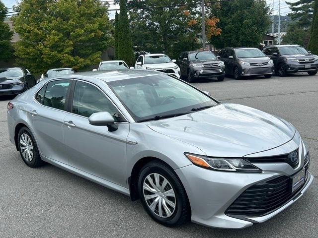 2018 Toyota Camry Hybrid LE
