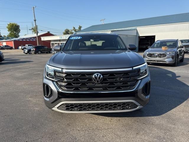 2024 Volkswagen Atlas Cross Sport 2.0T SE w/Technology