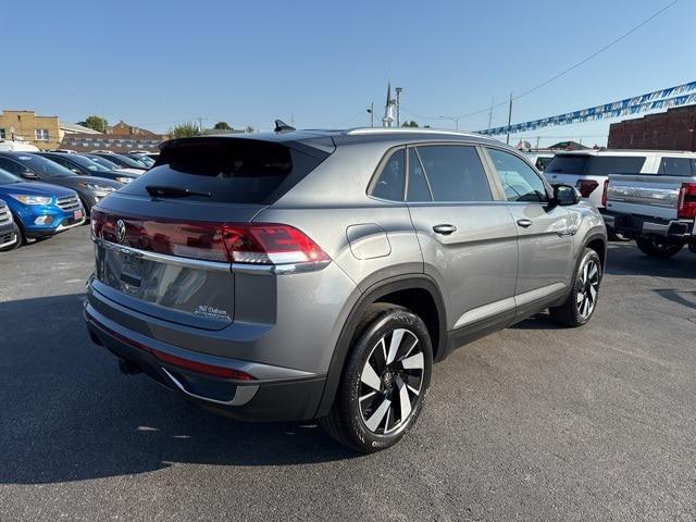 2024 Volkswagen Atlas Cross Sport 2.0T SE w/Technology
