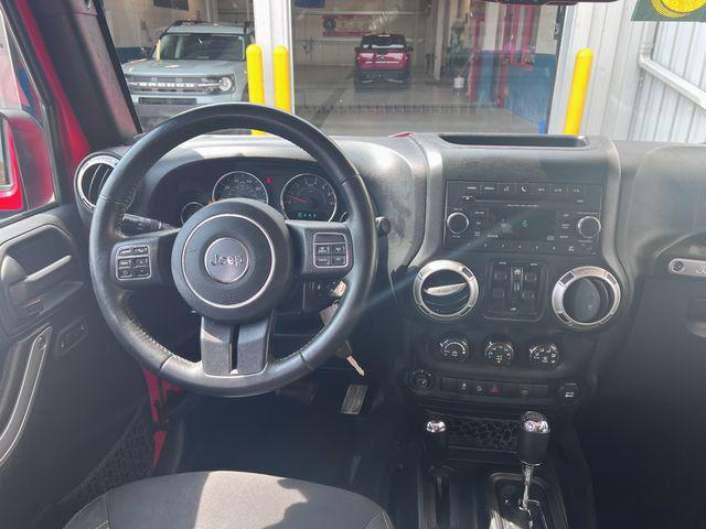 2016 Jeep Wrangler Unlimited Sahara