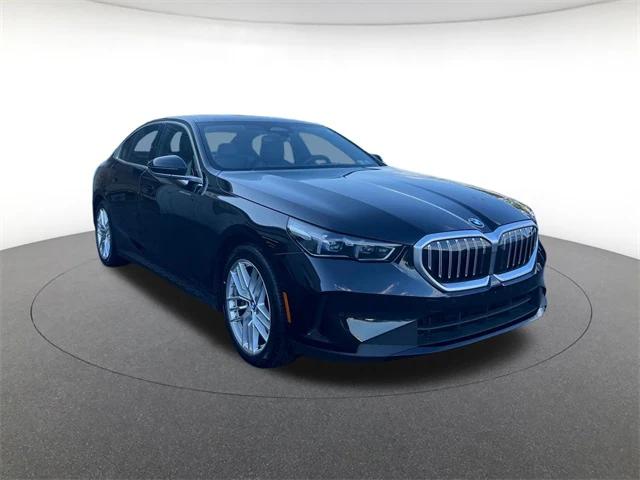 2025 BMW 540i xDrive 2025 BMW 540i xDrive