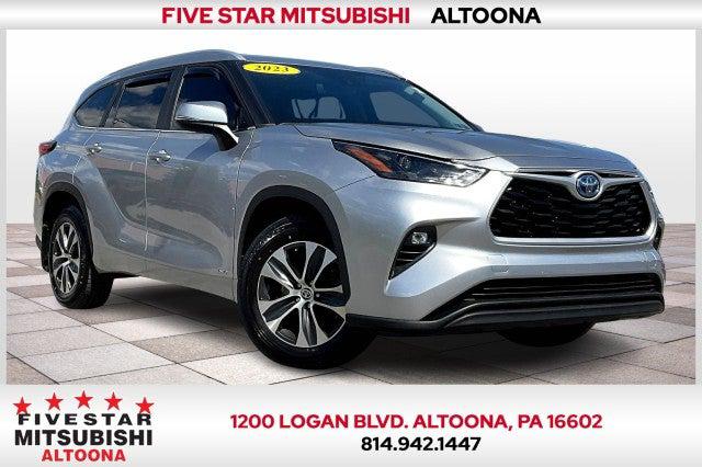 2023 Toyota Highlander Hybrid XLE