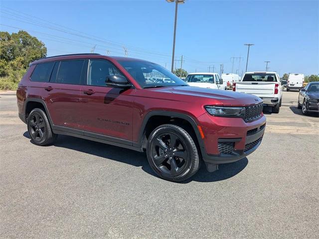 2022 Jeep Grand Cherokee L Altitude 4x2