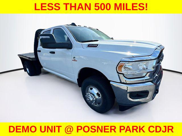2024 RAM 3500 Chassis Tradesman/SLT/Laramie/Limited