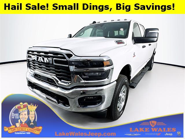 2025 RAM 2500 Tradesman Crew Cab 4x4 8 Box