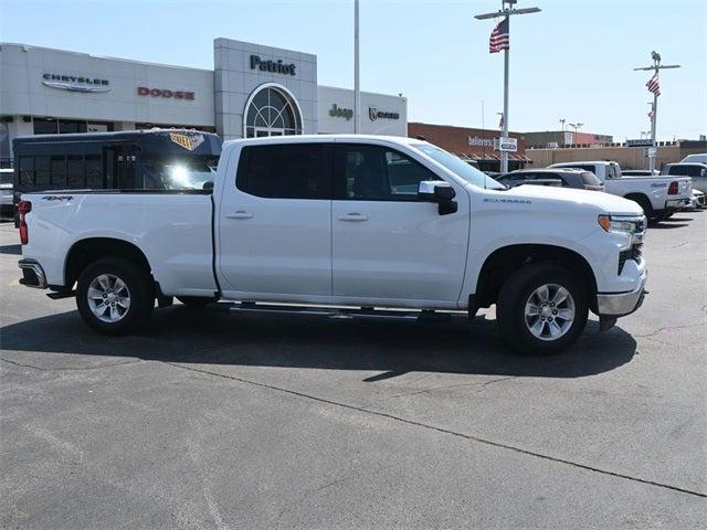 2023 Chevrolet Silverado 1500 4WD Crew Cab Standard Bed LT