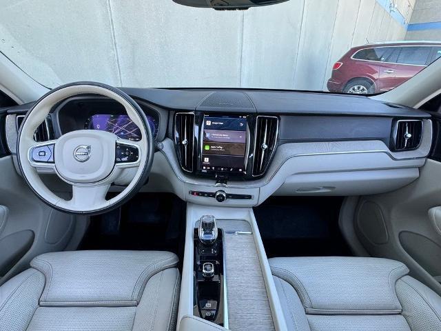 2022 Volvo XC60 B5 Inscription 2022 Volvo XC60 B5 Inscription