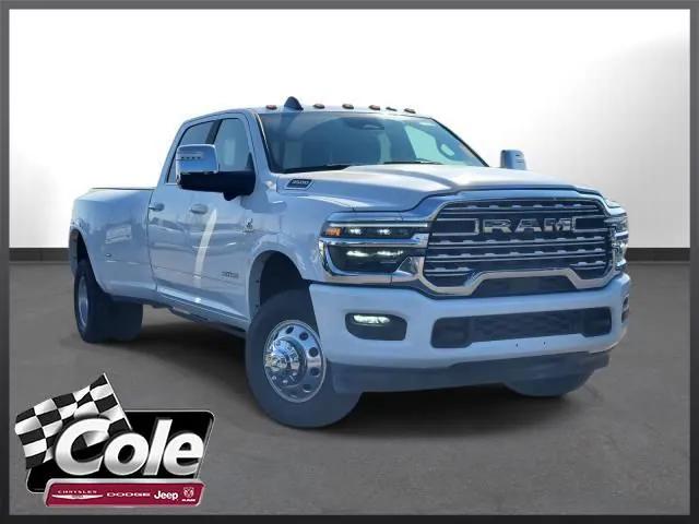 2025 RAM 3500 Limited Longhorn Crew Cab 4x4 8 Box