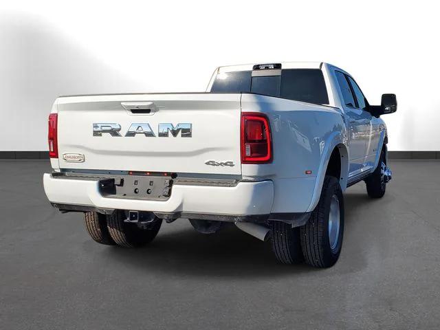 2025 RAM 3500 Limited Longhorn Crew Cab 4x4 8 Box