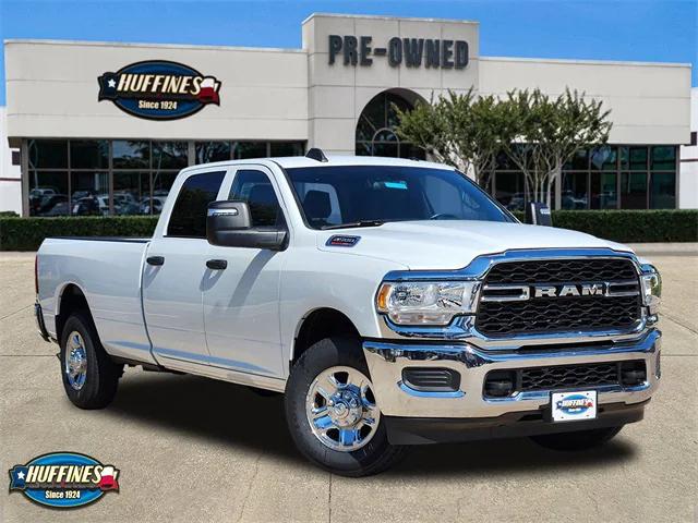 2024 RAM 2500 Tradesman Crew Cab 4x2 8 Box 2024 RAM 2500 Tradesman Crew Cab 4x2 8 Box