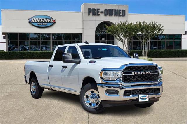 2024 RAM 2500 Tradesman Crew Cab 4x2 8 Box 2024 RAM 2500 Tradesman Crew Cab 4x2 8 Box