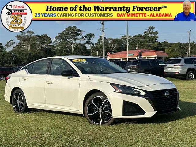 2023 Nissan Altima SR FWD