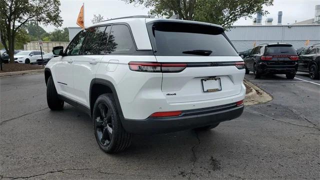 2023 Jeep Grand Cherokee Altitude 4x4