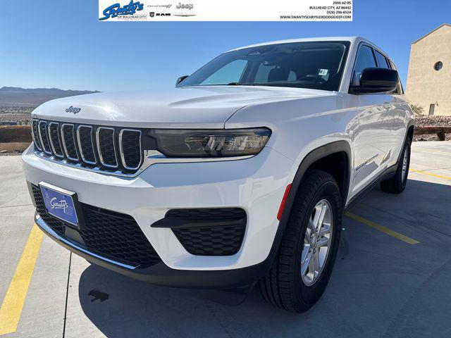 2023 Jeep Grand Cherokee Laredo 4x4 2023 Jeep Grand Cherokee Laredo 4x4