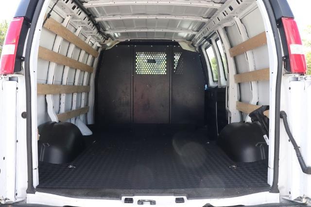 2023 GMC Savana Cargo RWD 2500 Regular Wheelbase Work Van