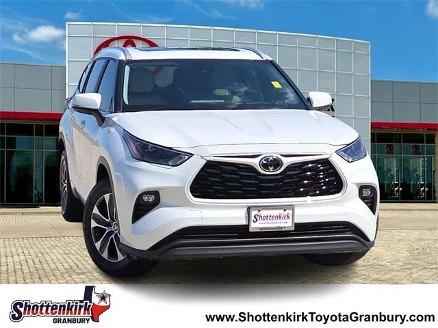 2024 Toyota Highlander XLE