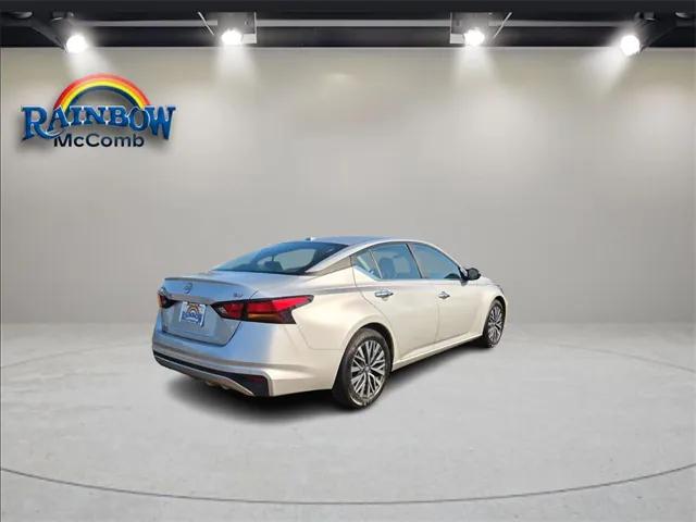 2024 Nissan Altima SV FWD