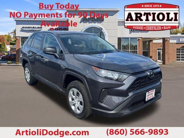 2022 Toyota RAV4 LE