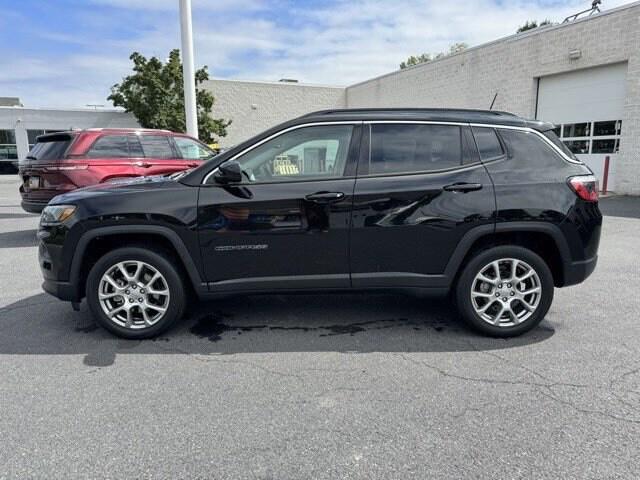 2022 Jeep Compass Latitude Lux 4x4