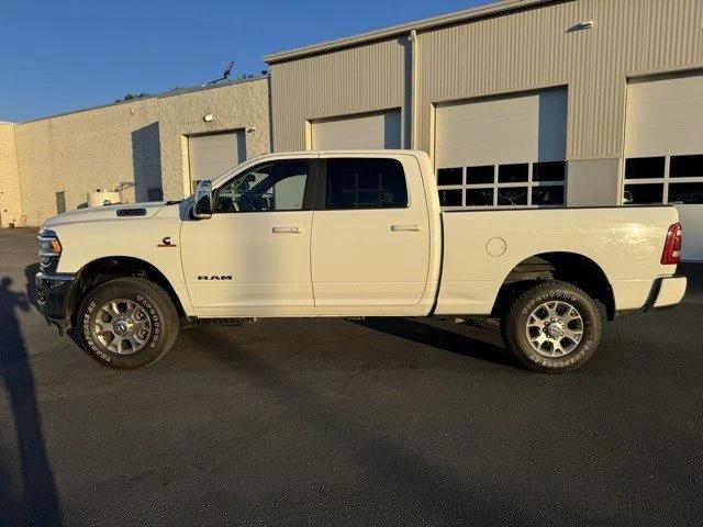 2024 RAM 2500 Laramie Crew Cab 4x4 64 Box